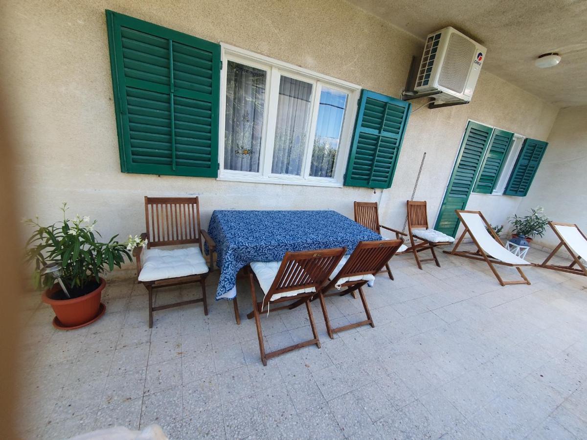 Apartment Lana Trogir Buitenkant foto