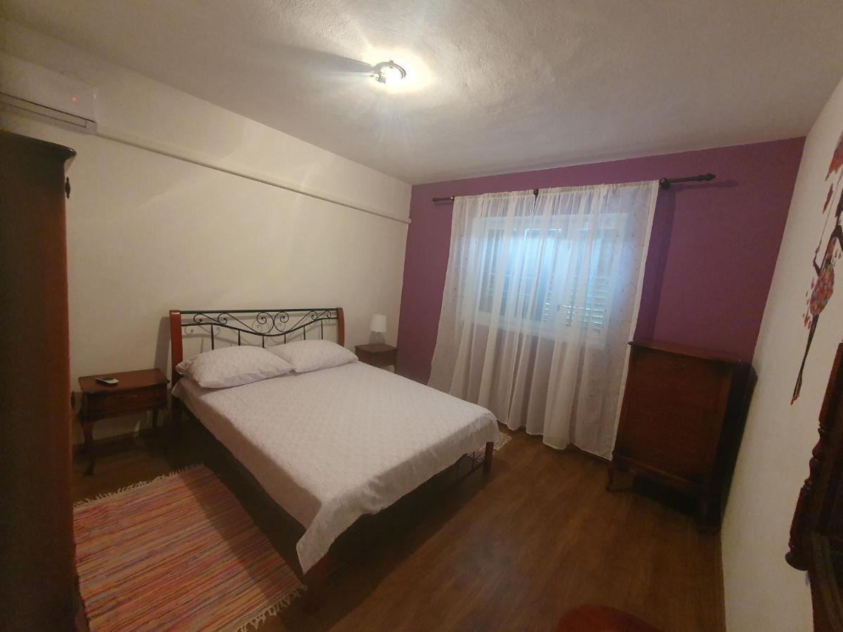 Apartment Lana Trogir Buitenkant foto